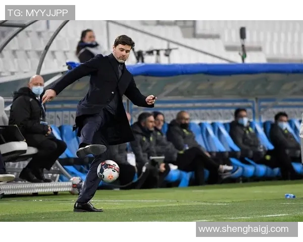 球员在法甲联赛中的关键停球表现体现防守核心