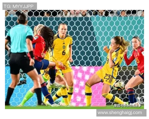 角球战术解析与执行技巧探讨:如何通过精准角球改变比赛格局